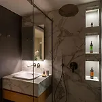 アパートホテル Townhouse 4*