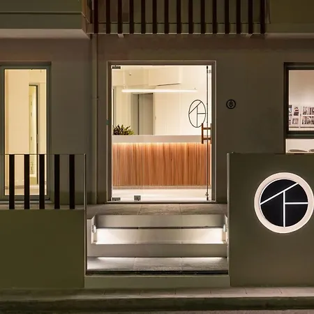 Townhouse מלון דירות